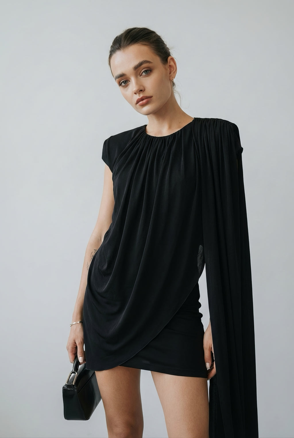 Tasarım Siyah Elbise